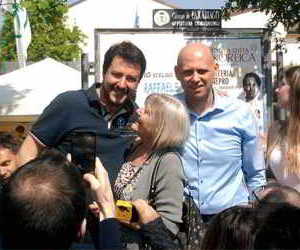 Matteo Salvini al mercato di Parabiago
