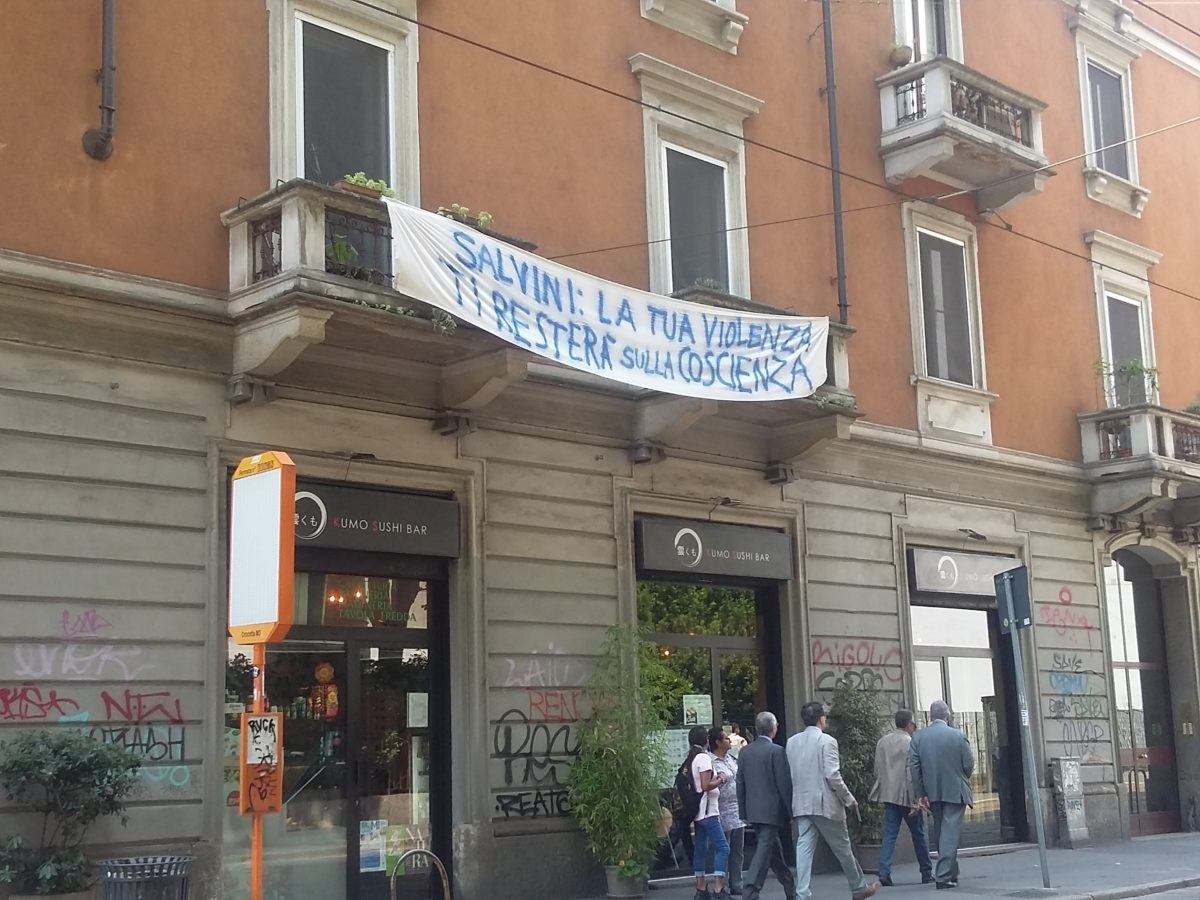. A Milano ancora esposti lenzuoli contro il ministro dell'interno - 06/06/2019