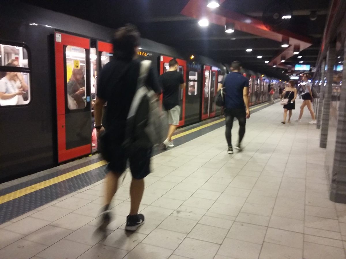 . Oggetto abbandonato ferma il metro - 05/11/2019