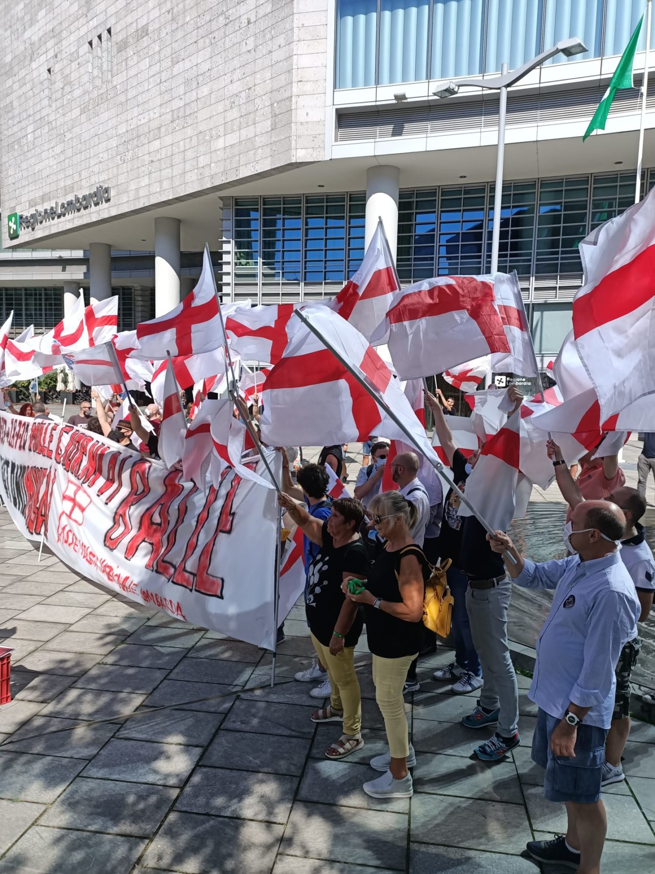 Manifestazione per l'autonomia della Lombardia a Milano  il 18 luglio 2020