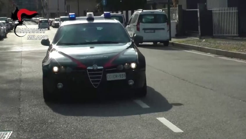parabiago. Sperona i carabinieri e fugge. Arrestato 29enne a Parabiago - 17/03/2021