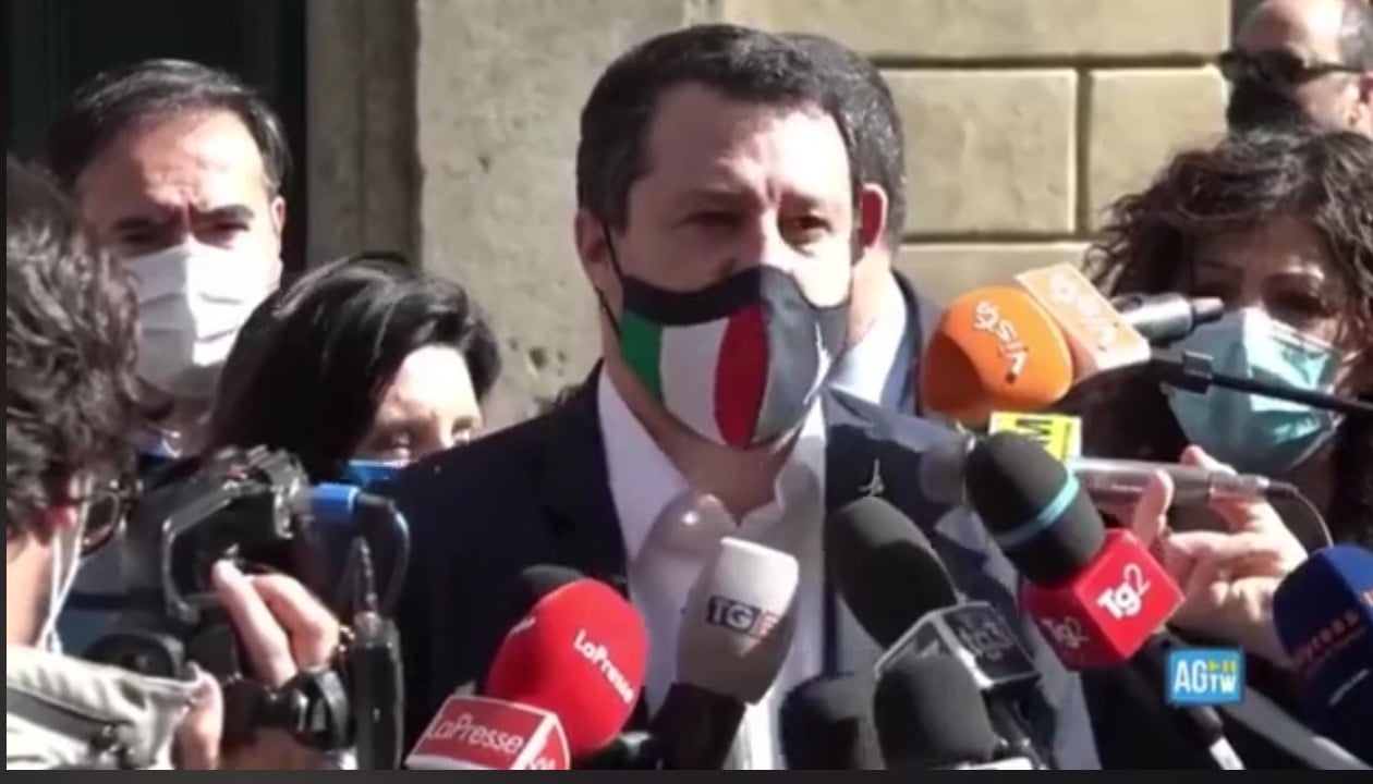 Matteo Salvini conferenza stampa