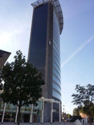 Unico milano. Unico Milano. Riapre il ristorante della WJC Tower - 25/09/2018