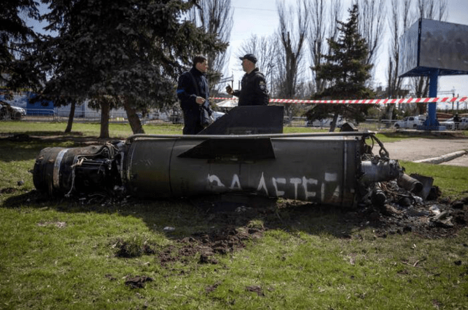 kramatorsk. Guerra in Ucraina: bombardamento alla stazione di Kramatorsk. Un Tweet sputtana la Russia - 08/04/2022