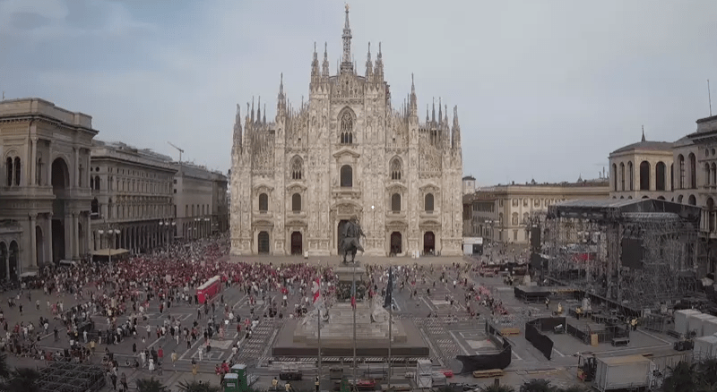concerto di Radio Italia. Concerto di Radio Italia a Milano. Dalle 11.30 chiusa la metropolitana Duomo - 18/05/2023
