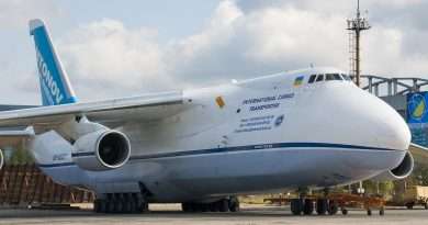 Un Antonov 124 100 è appena atterrato a Malpensa