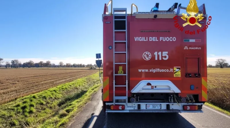 incidente stradale,basiglio. Incidente stradale mortale a Basiglio: muore ciclista investito da Fiat Panda - 17/11/2023