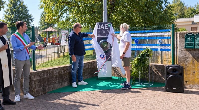 . Ossona, inaugurato il nuovo DAE, anche pediatrico, al parco di piazza Aldo Moro - 07/09/2026