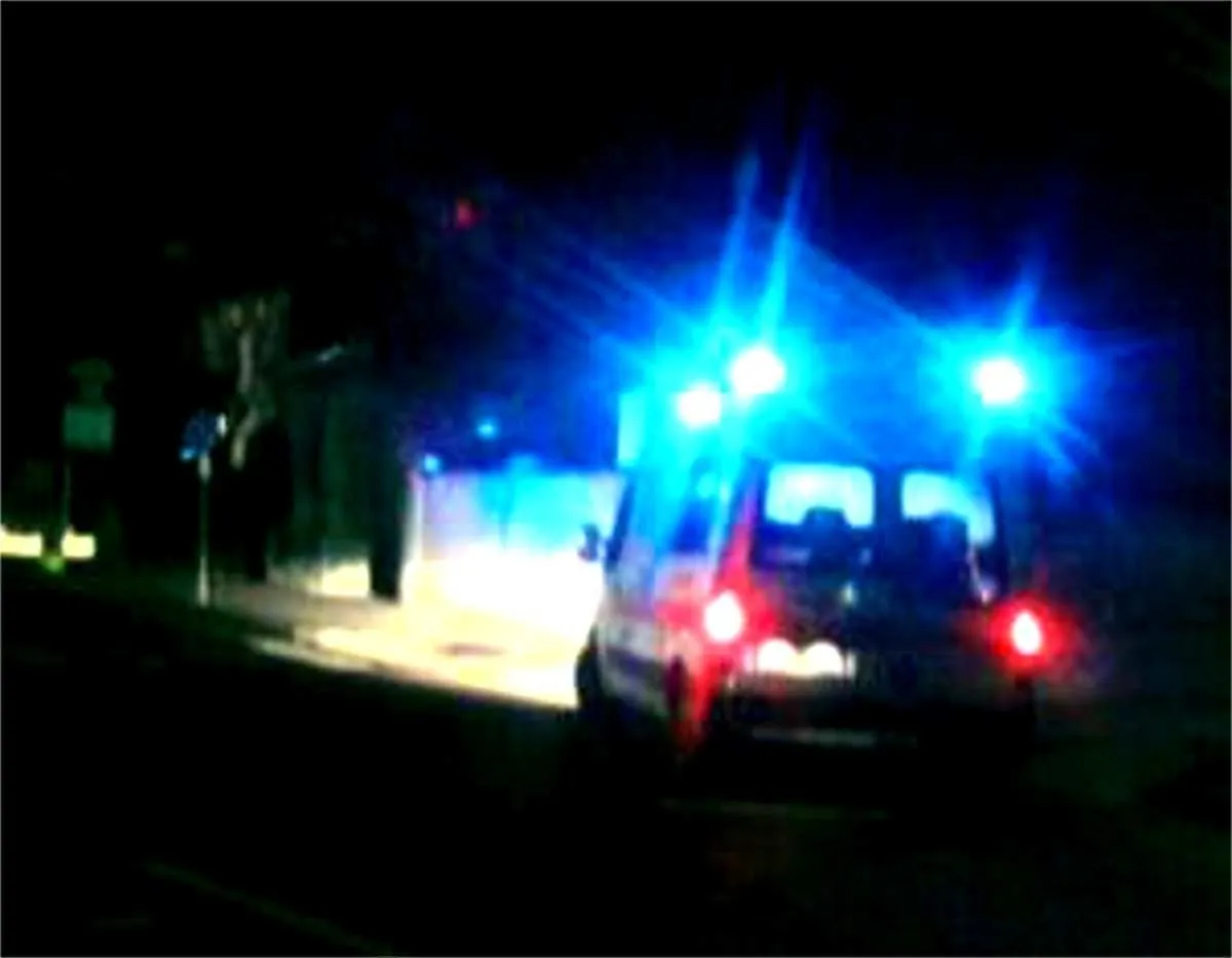 incidente. Incidente nella notte ad Ossona. Auto contro un ostacolo... - 16/06/2017